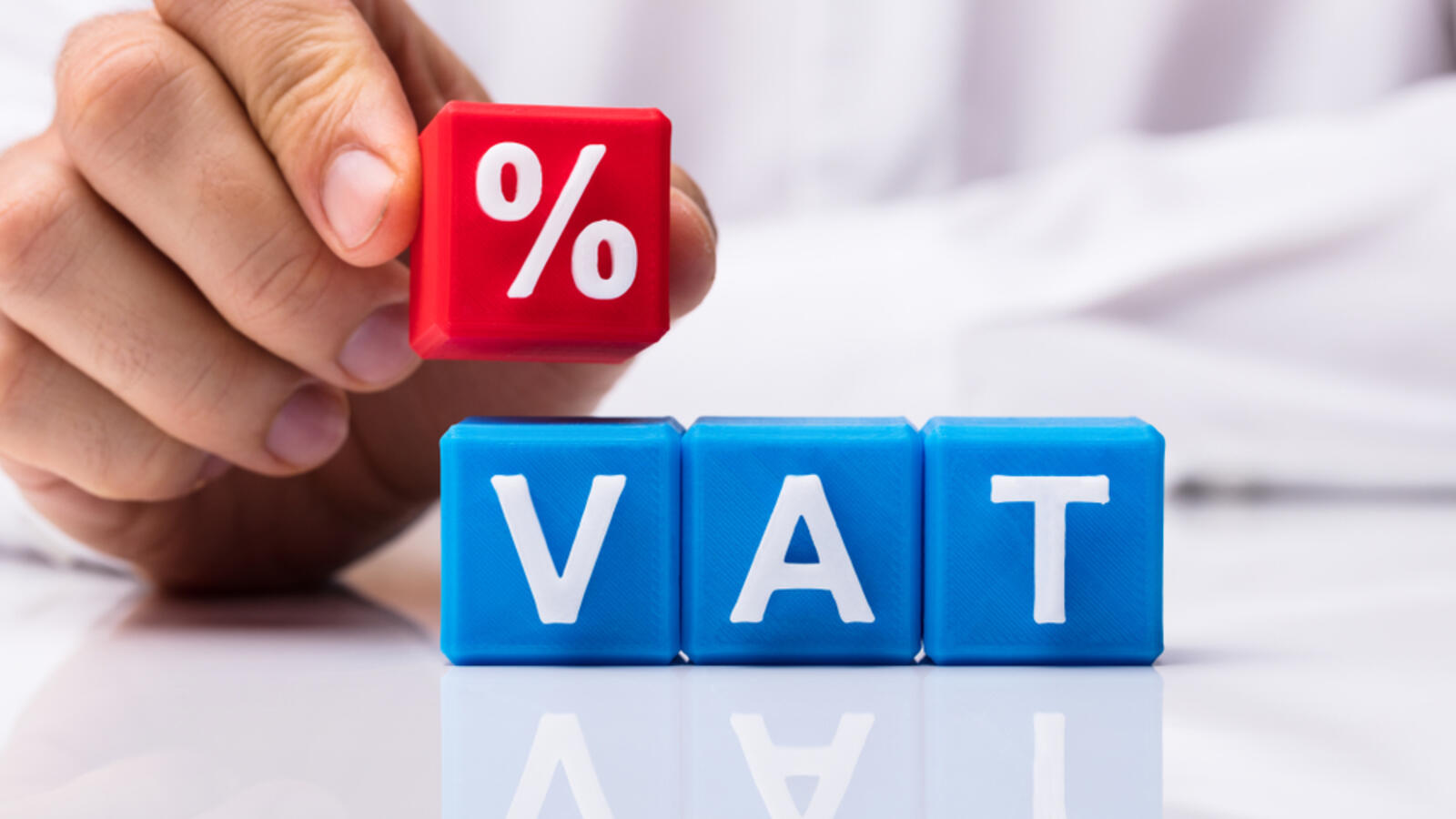 ảnh hưởng của thuế VAT 10%